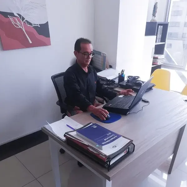 Contador-en-Bucaramanga-copia.webp Contador-en-Bucaramanga-copia.webp